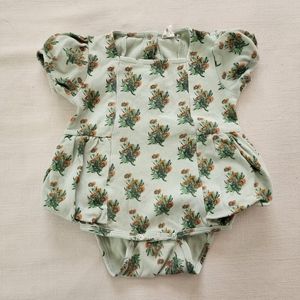 Kate quinn sunflower romper 12 18 months